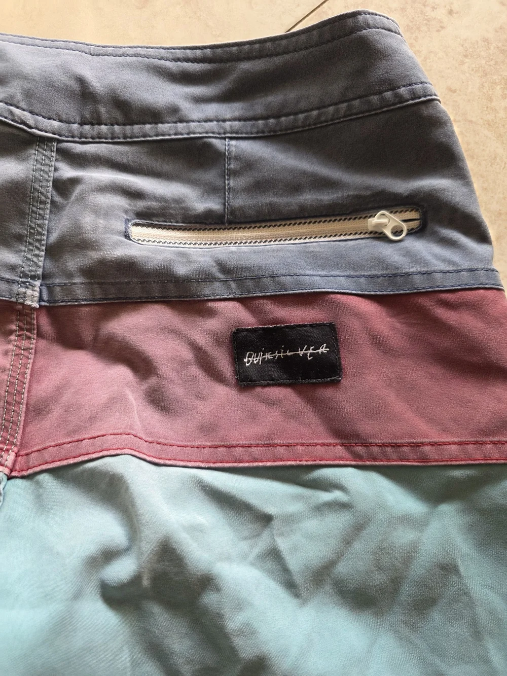 Quiksilver three band